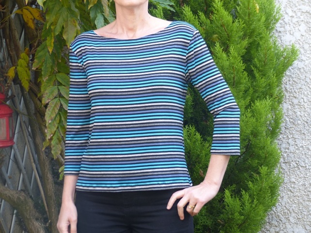 tee-shirt en version marinière du sweat Jeannette livre coudre le stretch de Marie Poisson 